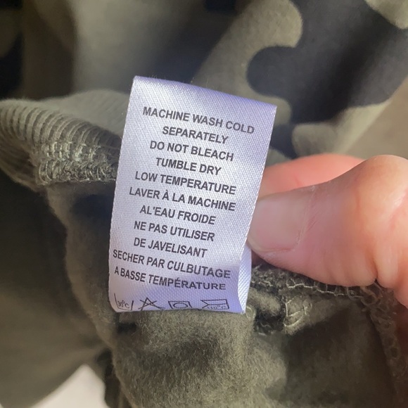 NWT Camo Youth Hoody Size M(12) - Picture 6 of 7